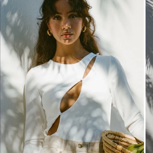 Sabo Skirt - White Bodysuit with Cut Outs - Picture 5 of 7